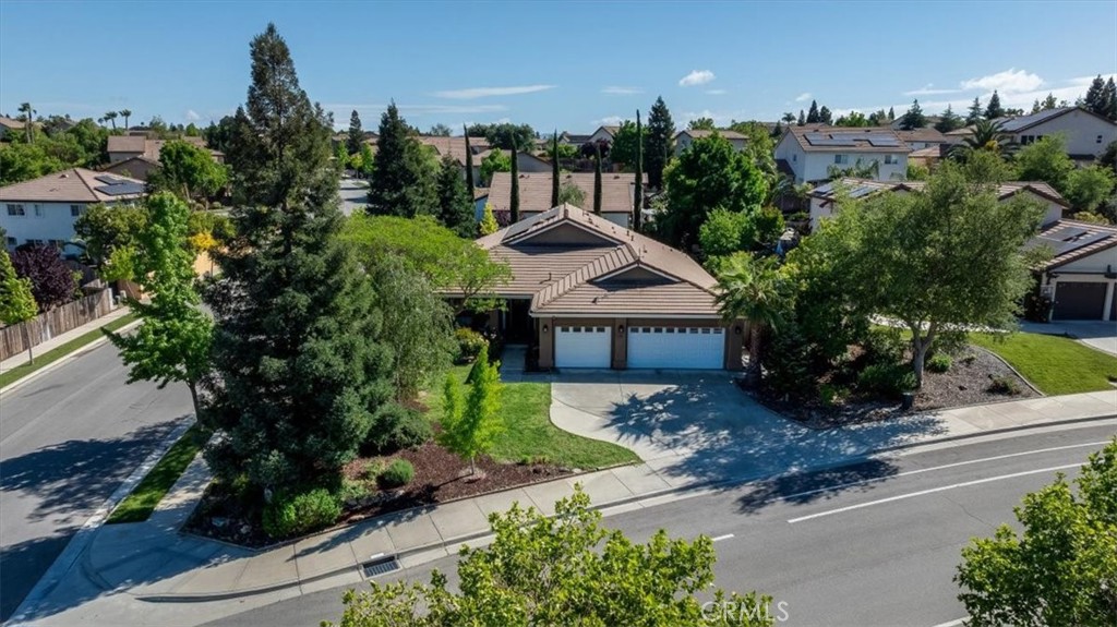main property photo 62