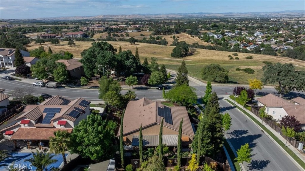 main property photo 71