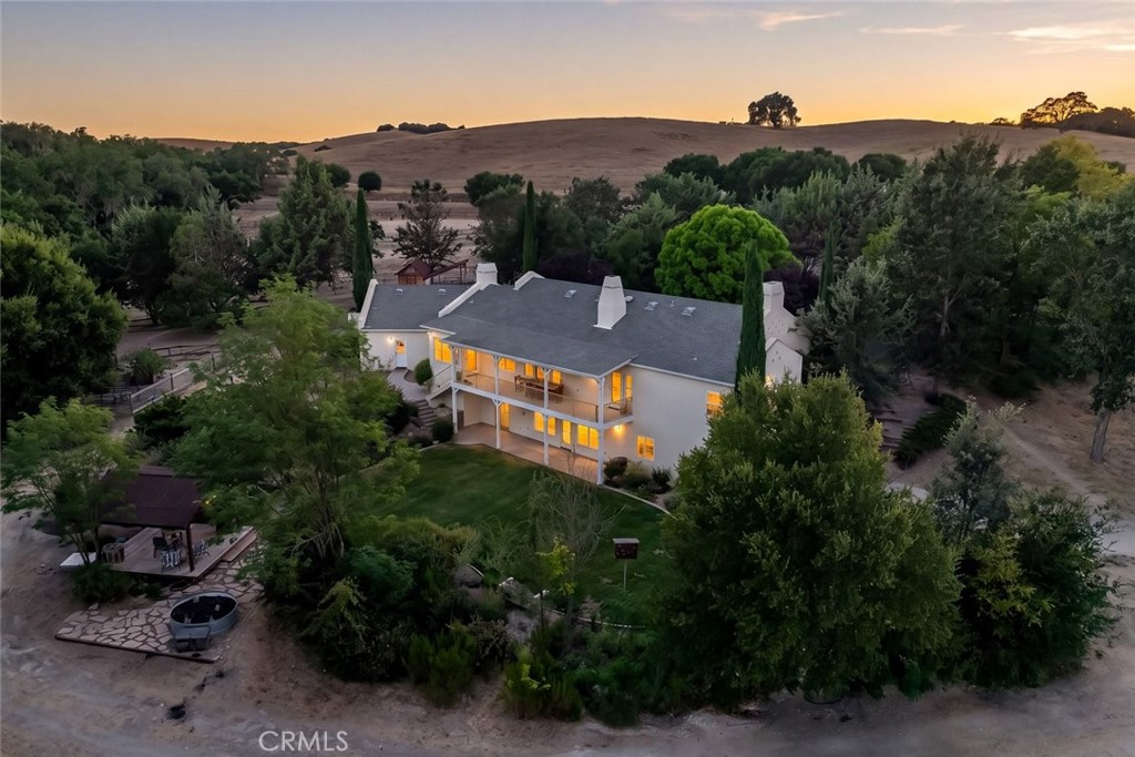 main property photo 15