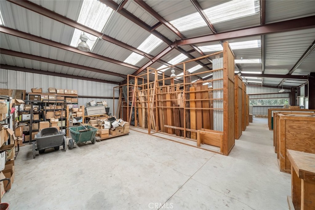 main property photo 51