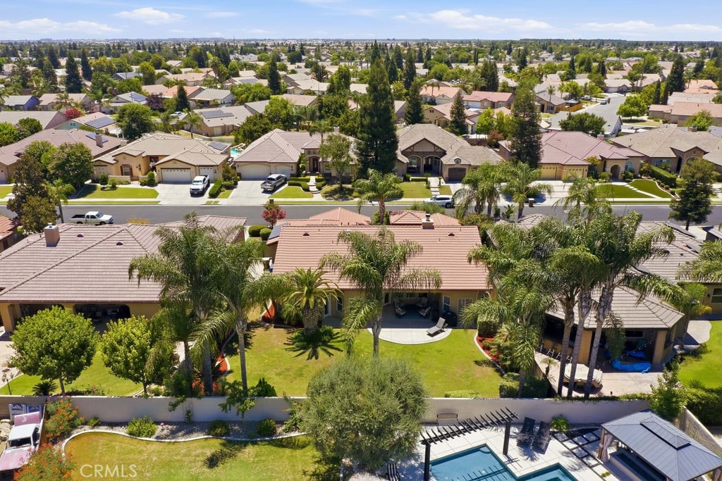 main property photo 60