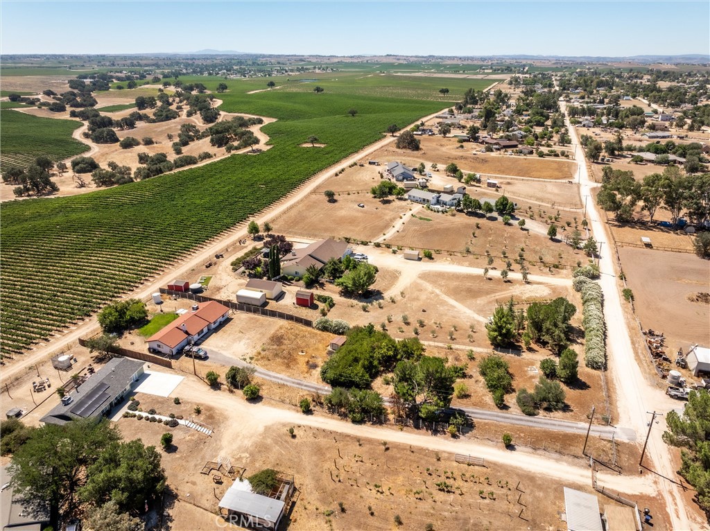 main property photo 44