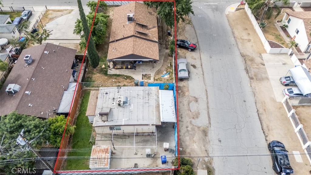 main property photo 29