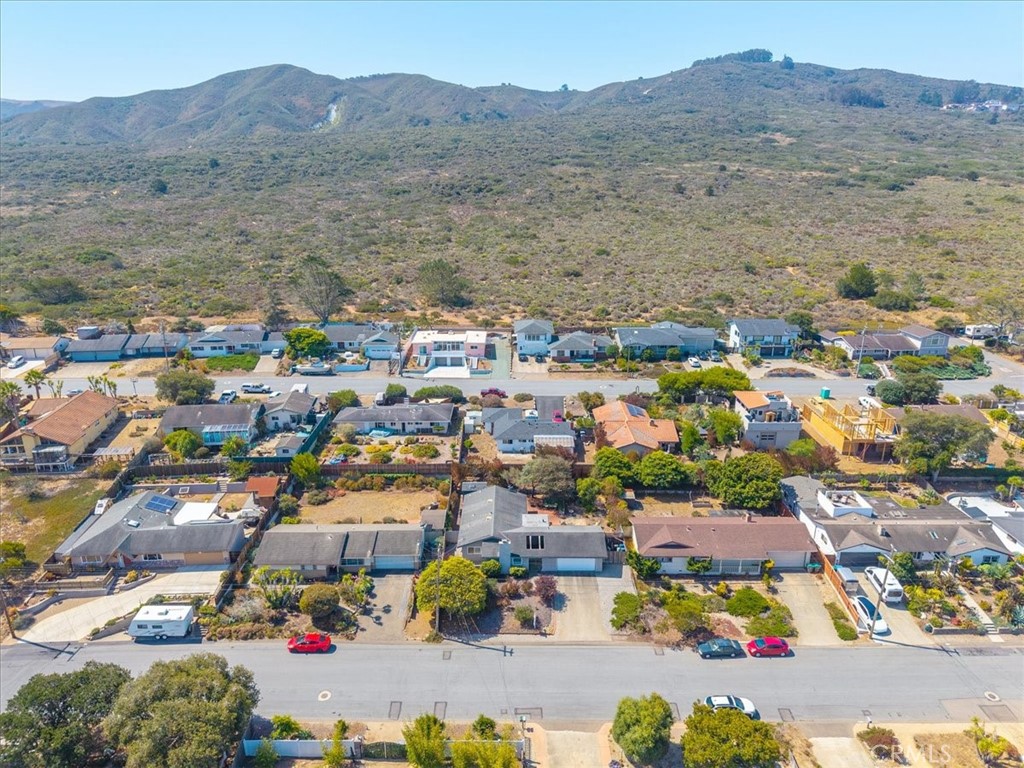 main property photo 34