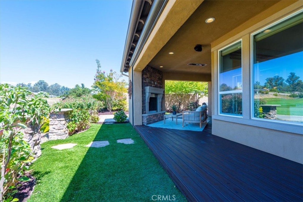 main property photo 32