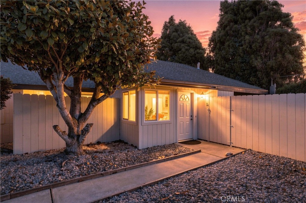 main property photo 45