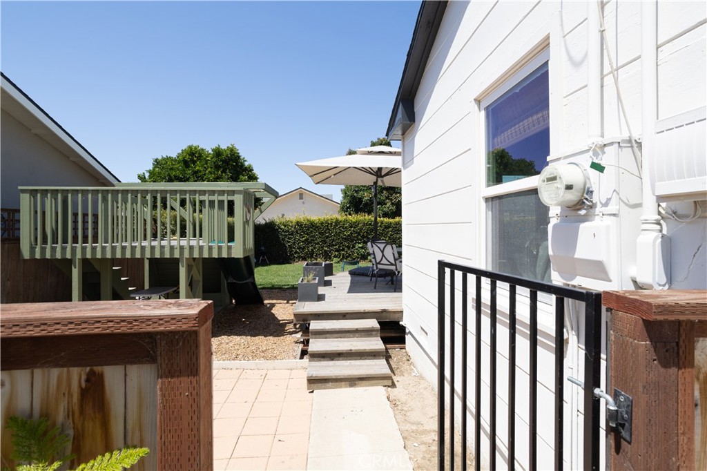 main property photo 10