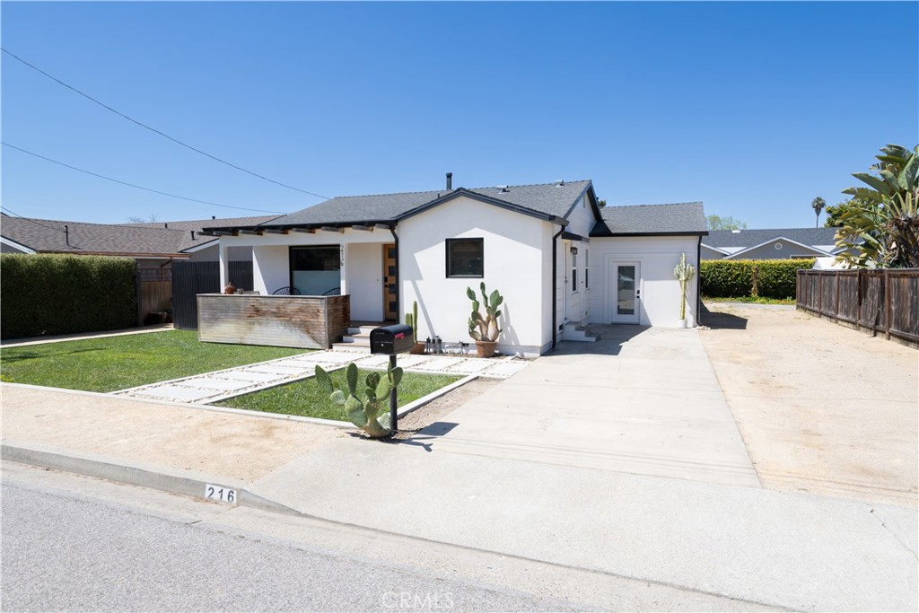 main property photo 4