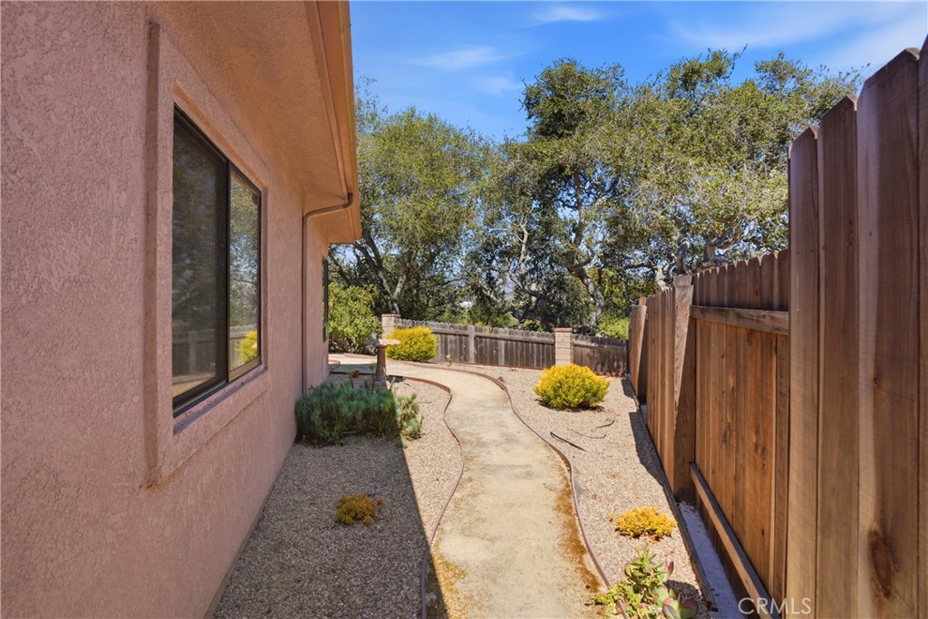 main property photo 39