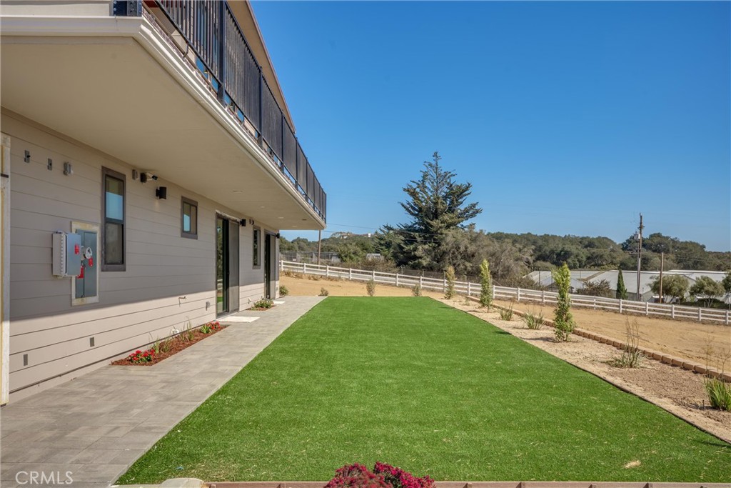 main property photo 40