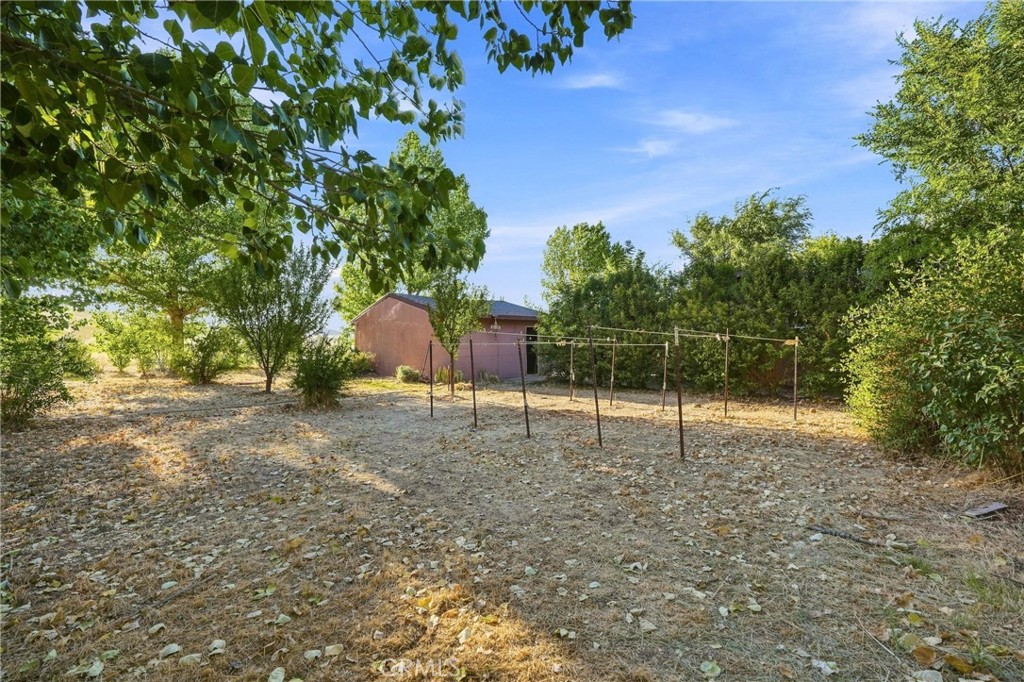 main property photo 33