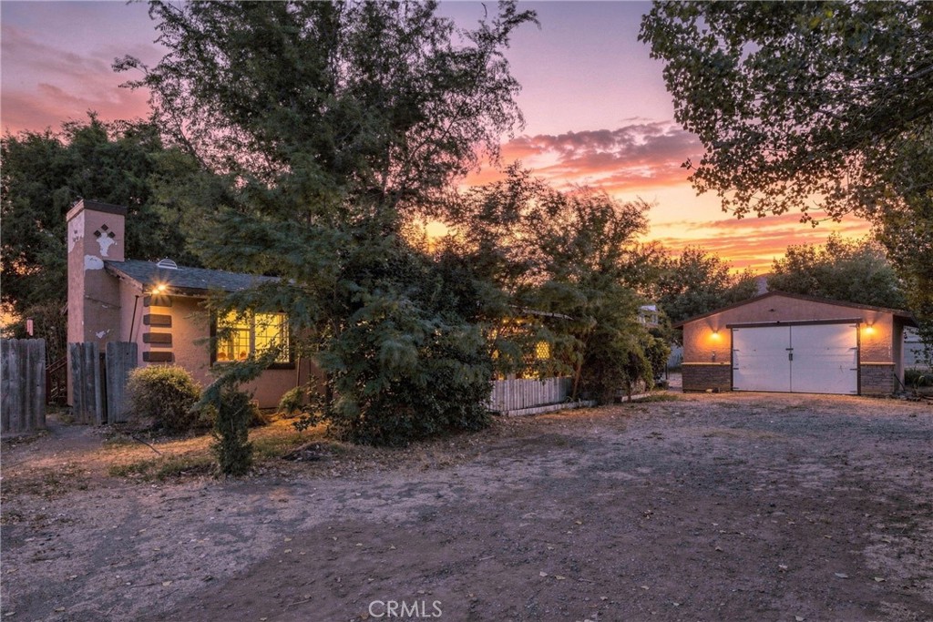 main property photo 50