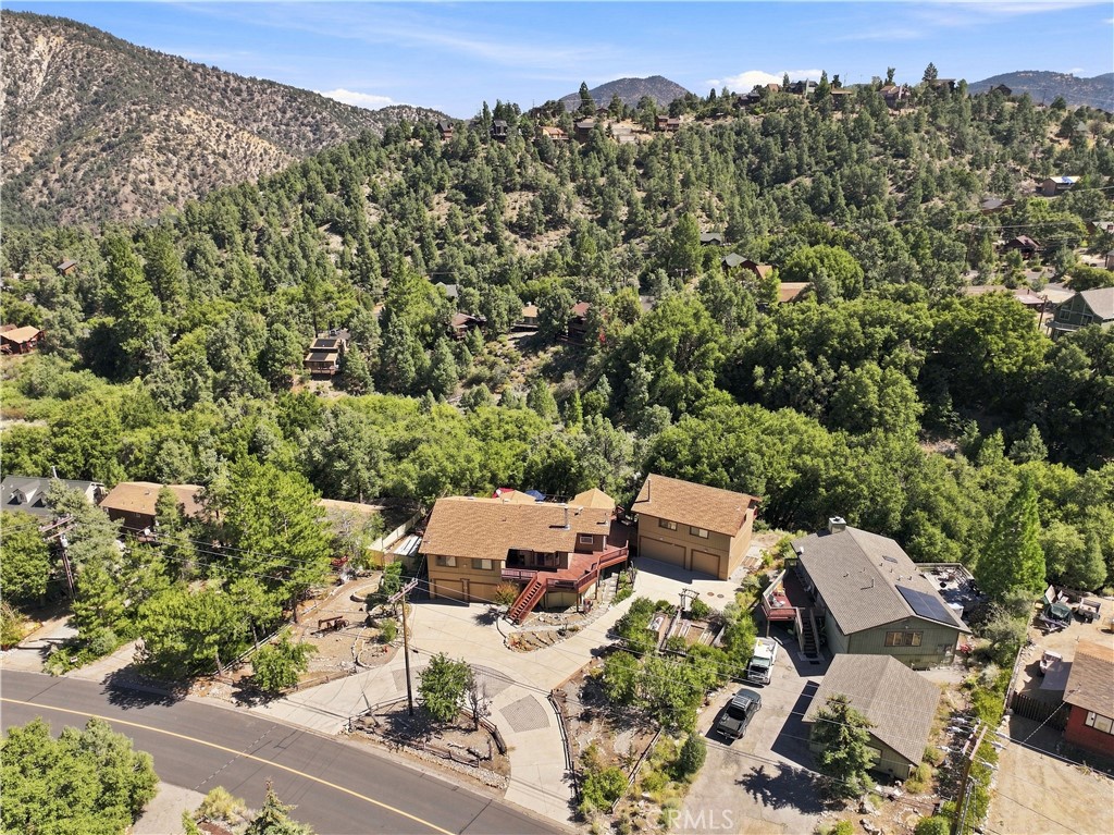 main property photo 16