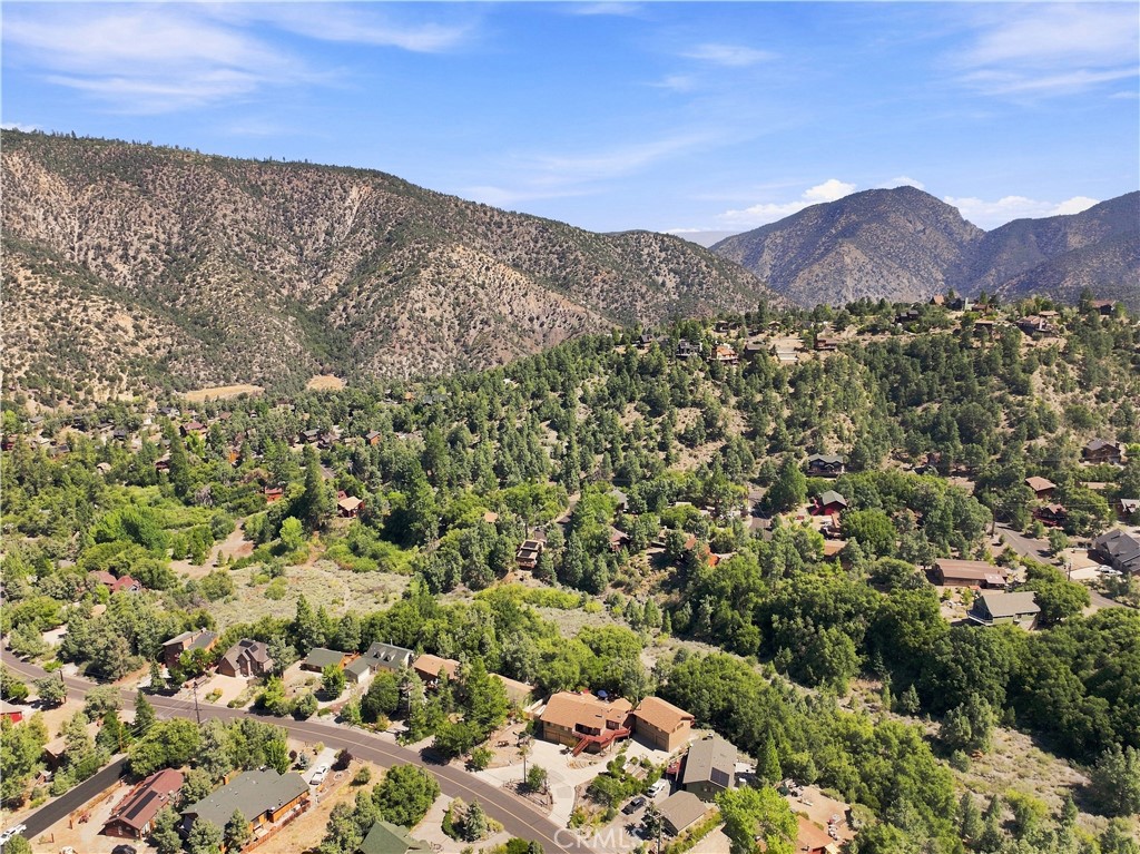main property photo 9