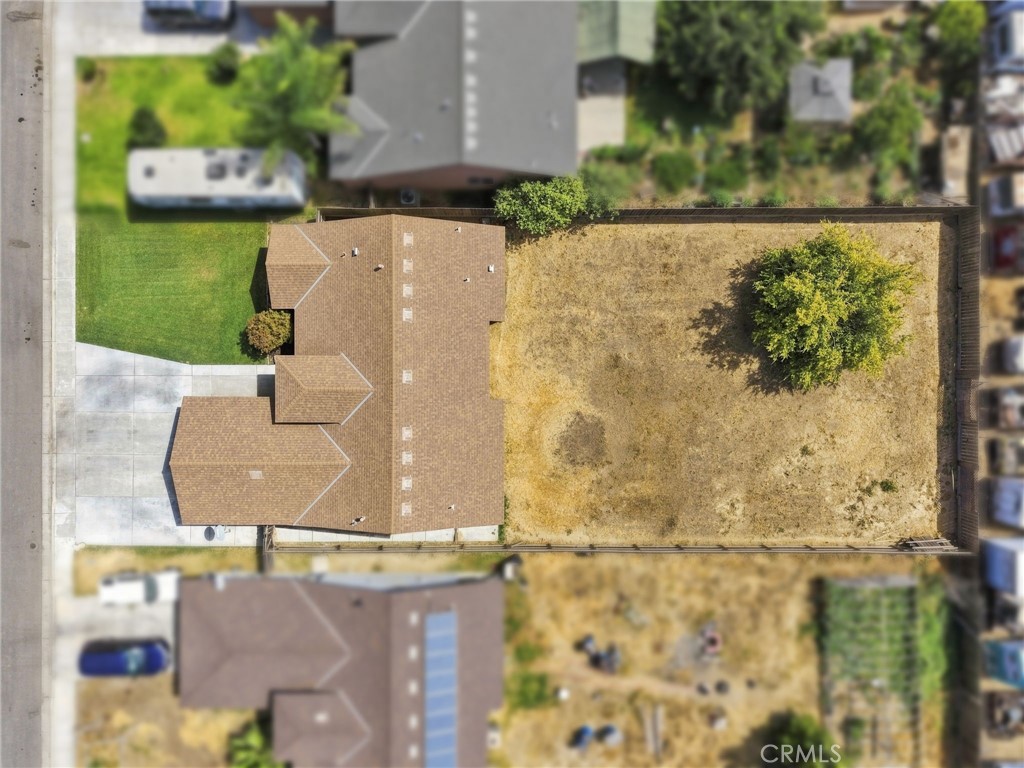 main property photo 49