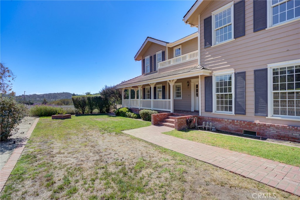 main property photo 10