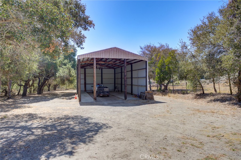 main property photo 18