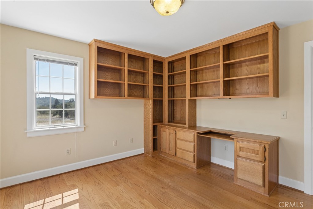 main property photo 49