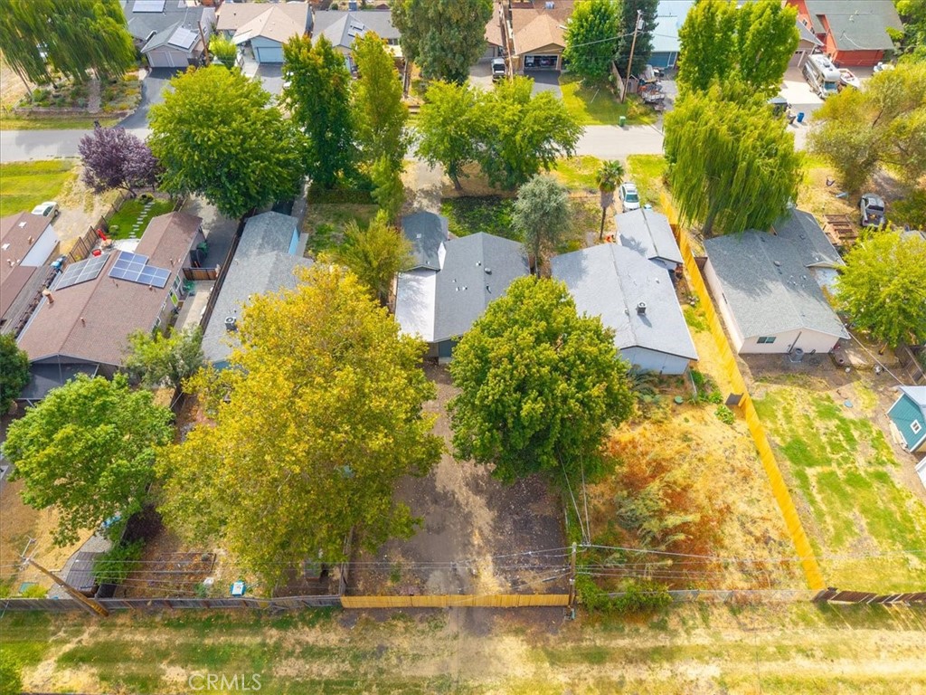 main property photo 22