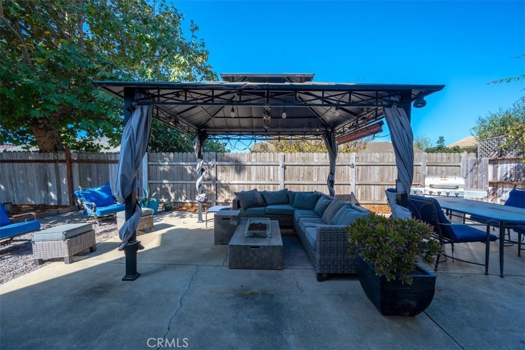 main property photo 43