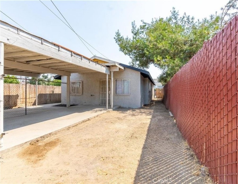 main property photo 27
