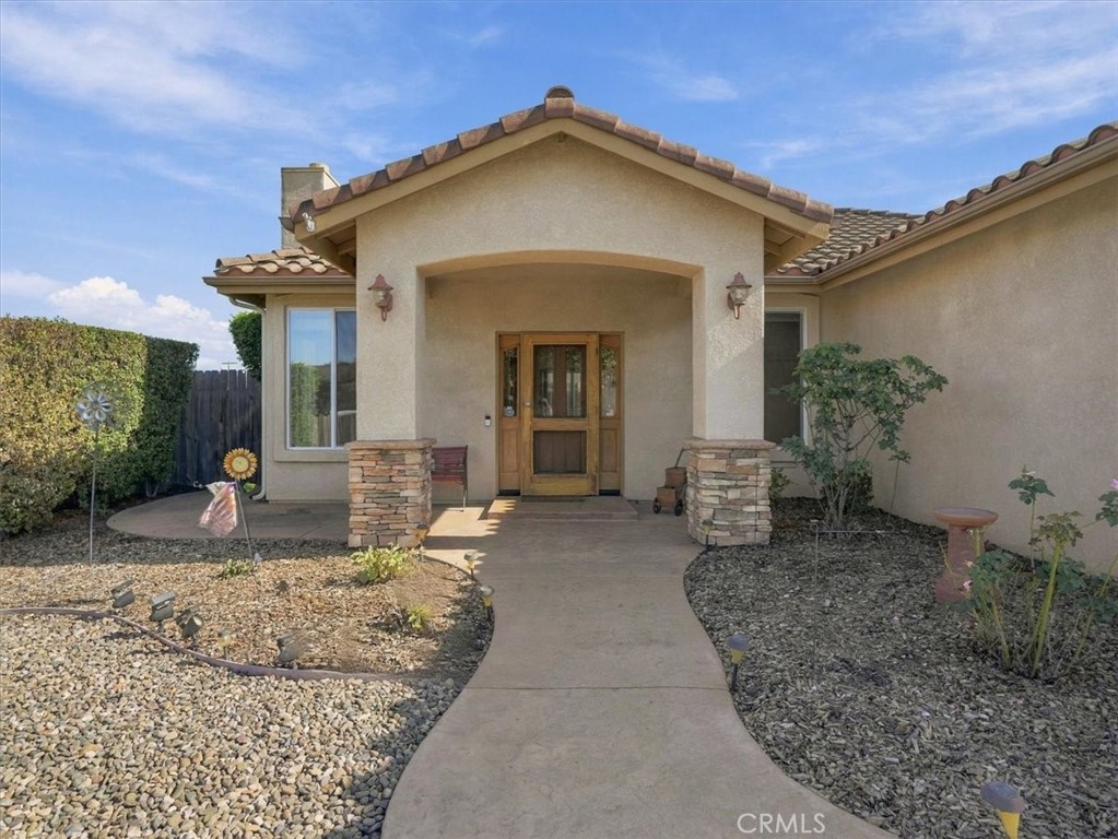 main property photo 8