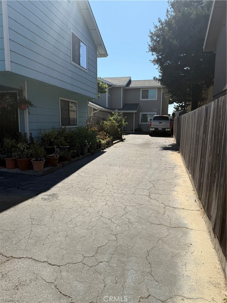 main property photo 31