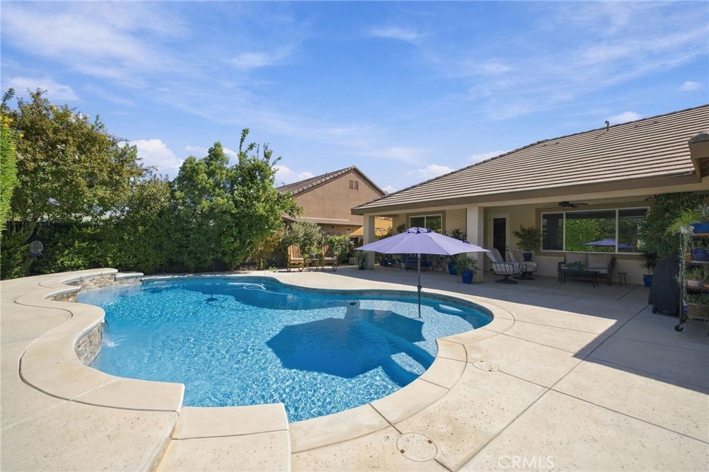 main property photo 58