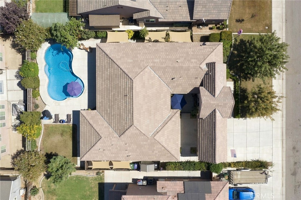 main property photo 65