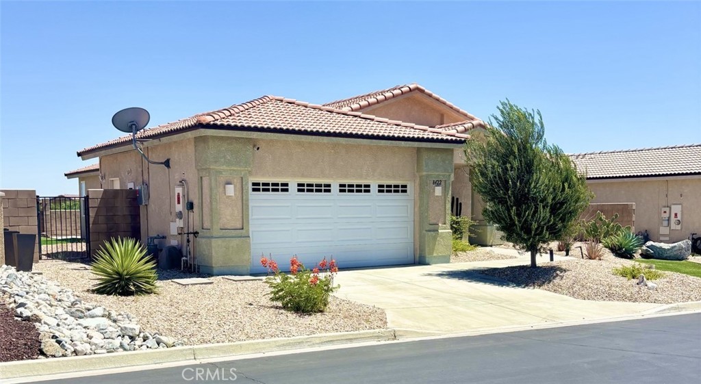 main property photo 2
