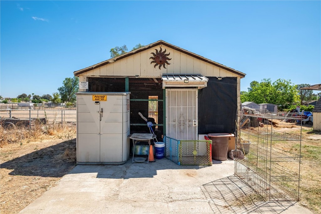 main property photo 24