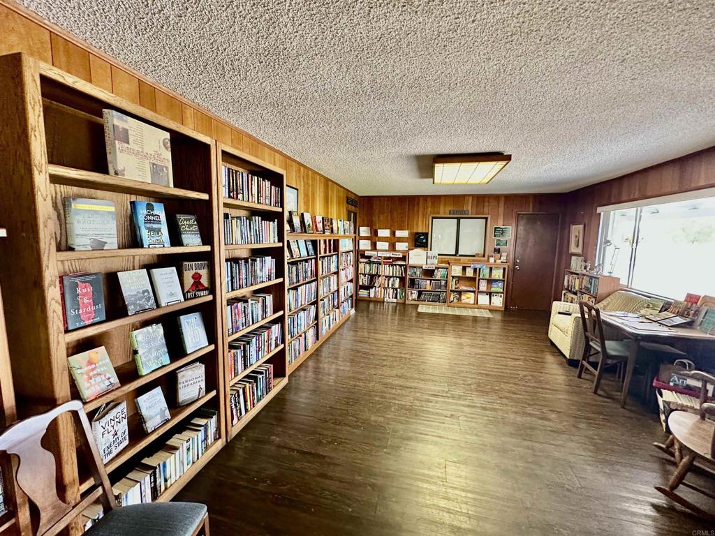 main property photo 38