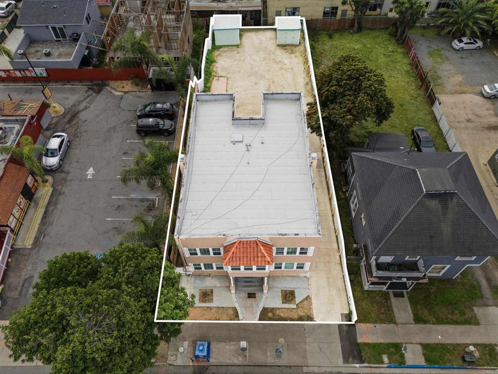 main property photo 31