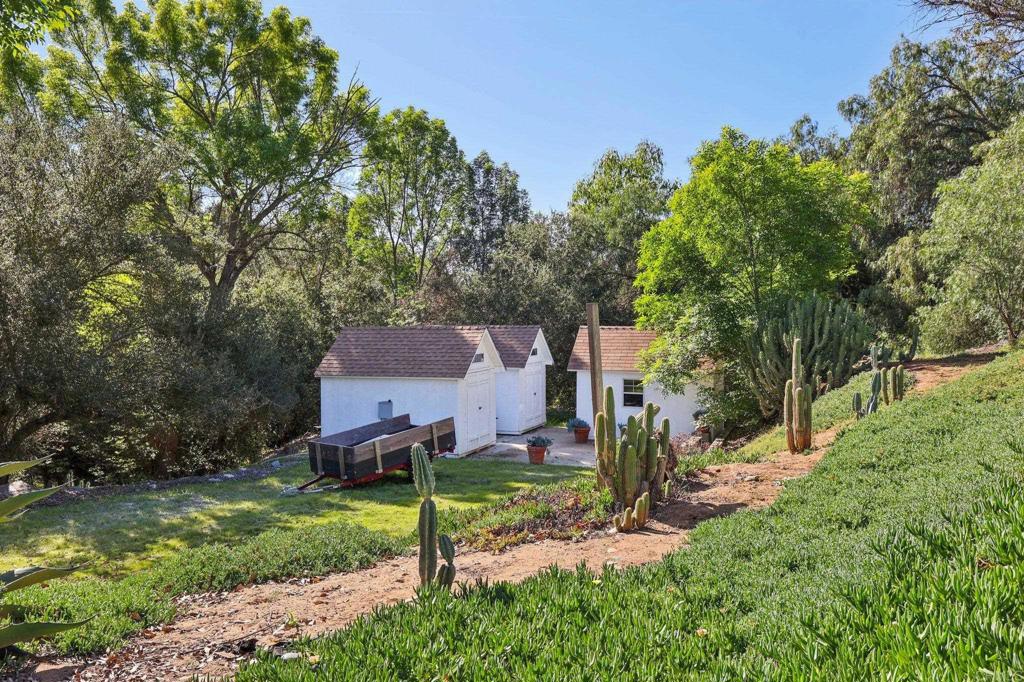 main property photo 50