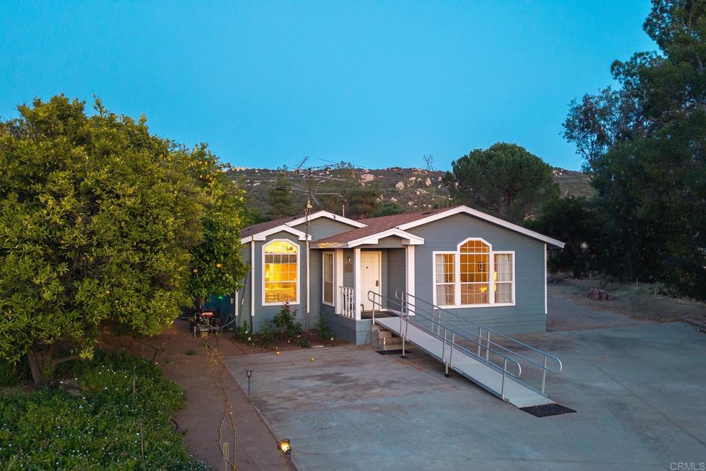 main property photo 2