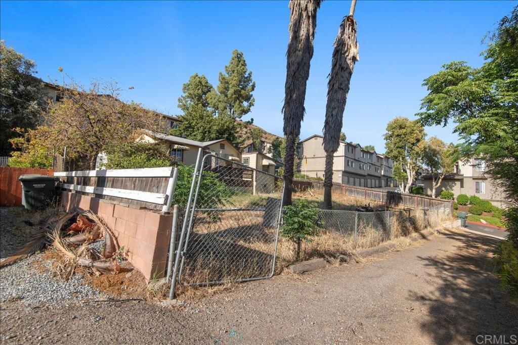 main property photo 20