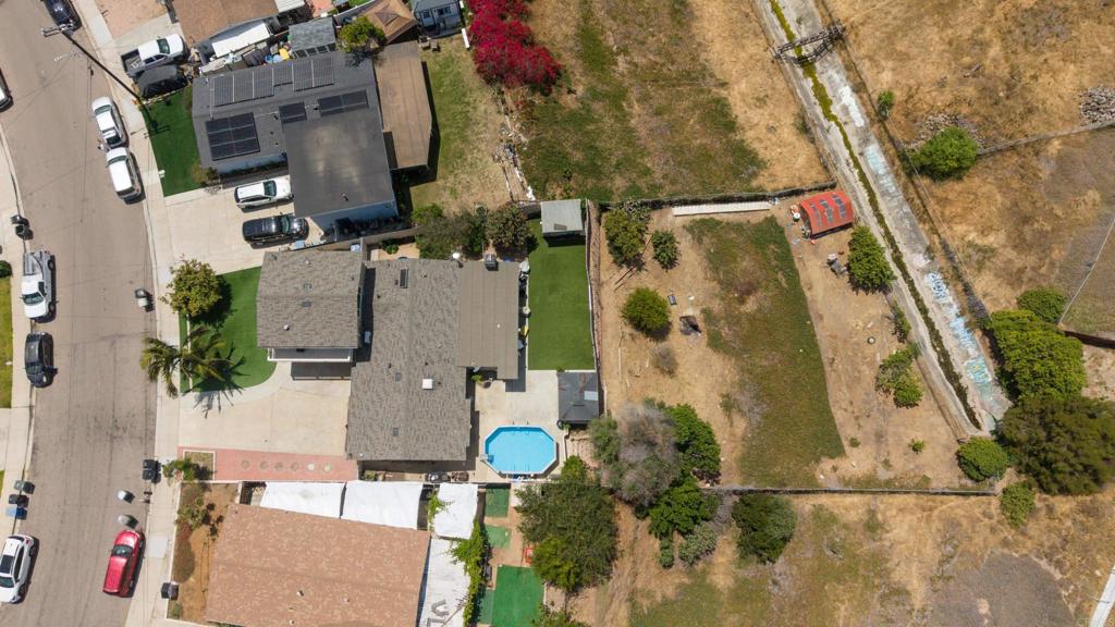 main property photo 44