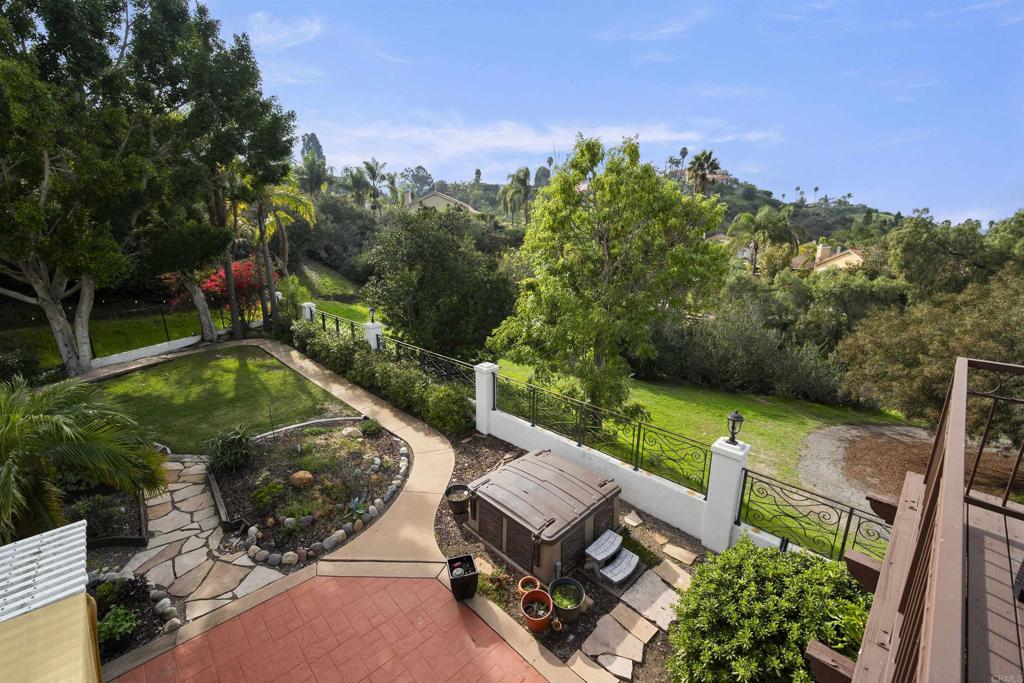 main property photo 32