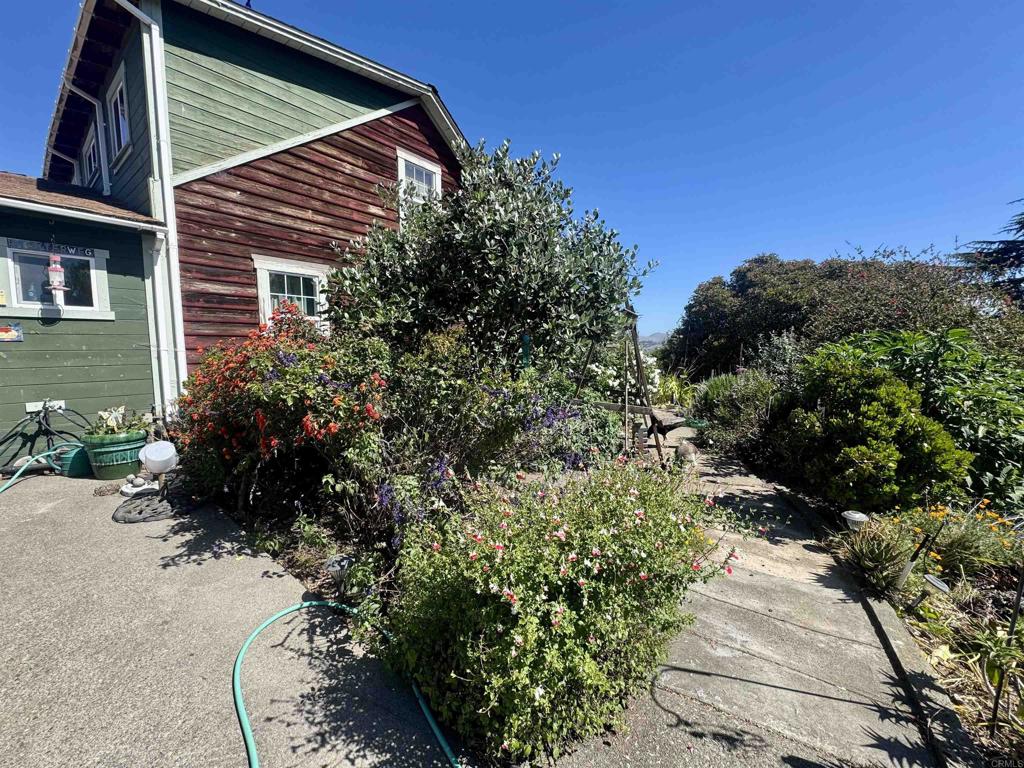 main property photo 51