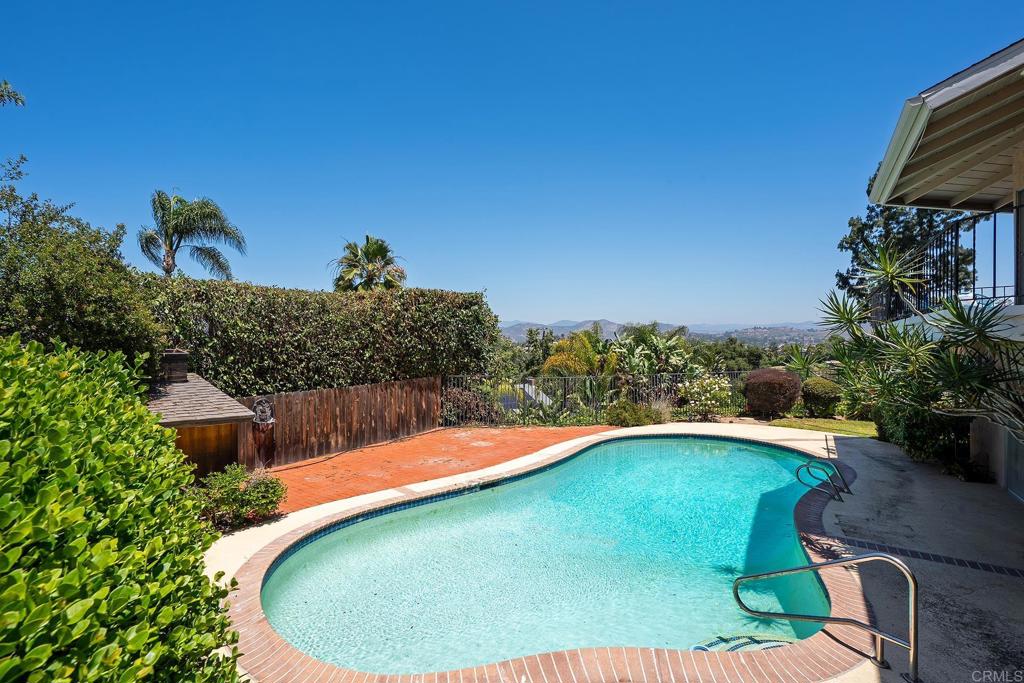 main property photo 19