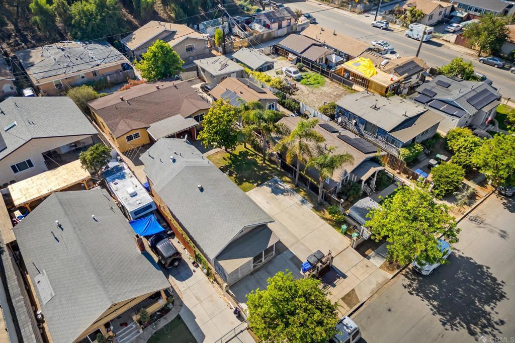 main property photo 50