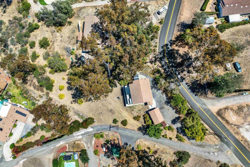 main property photo 46