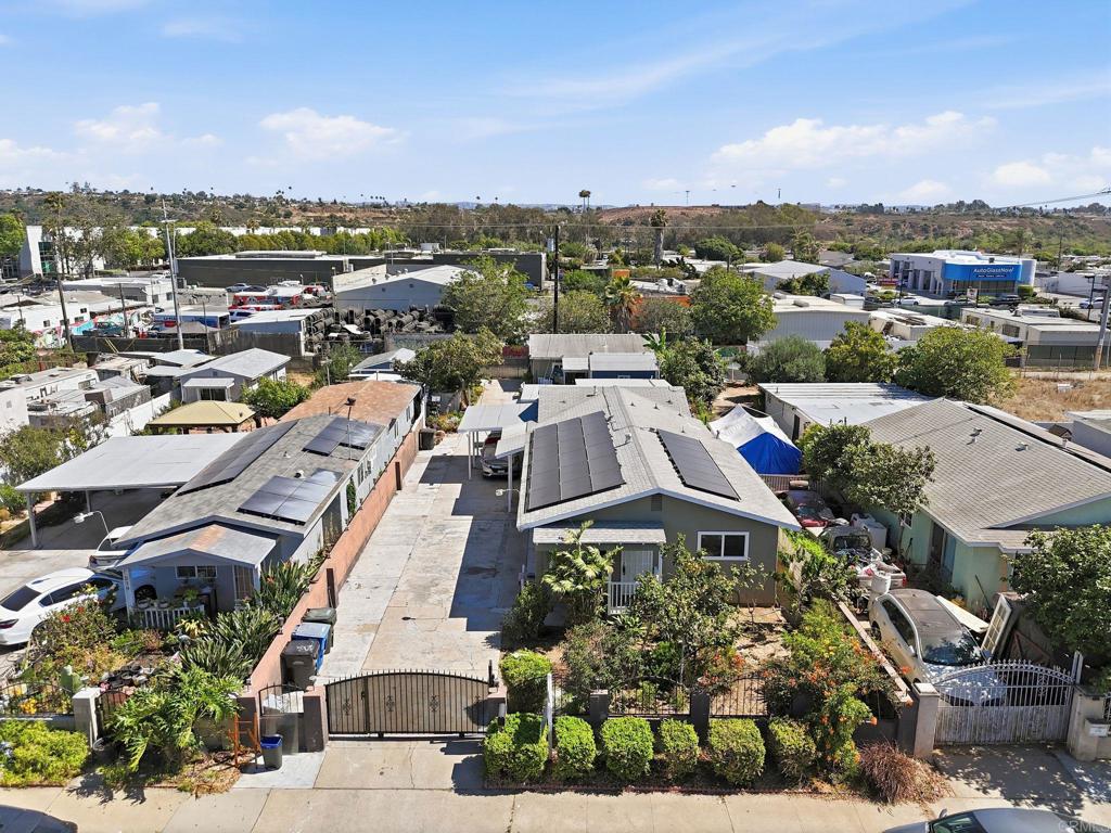 main property photo 37