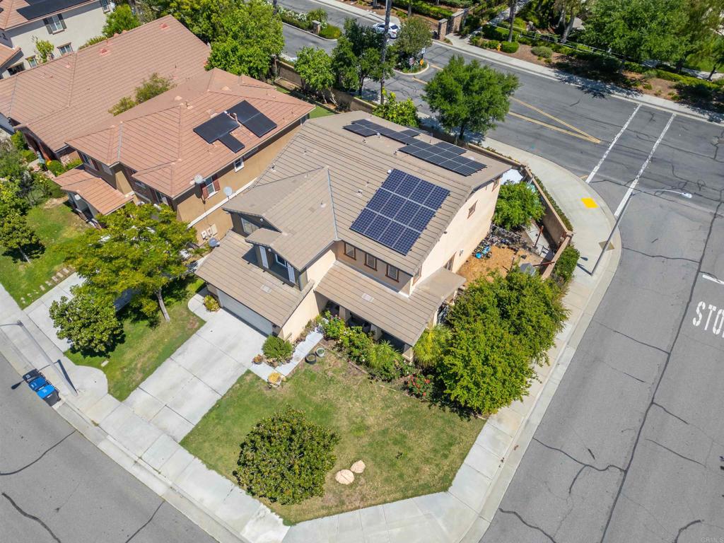 main property photo 13