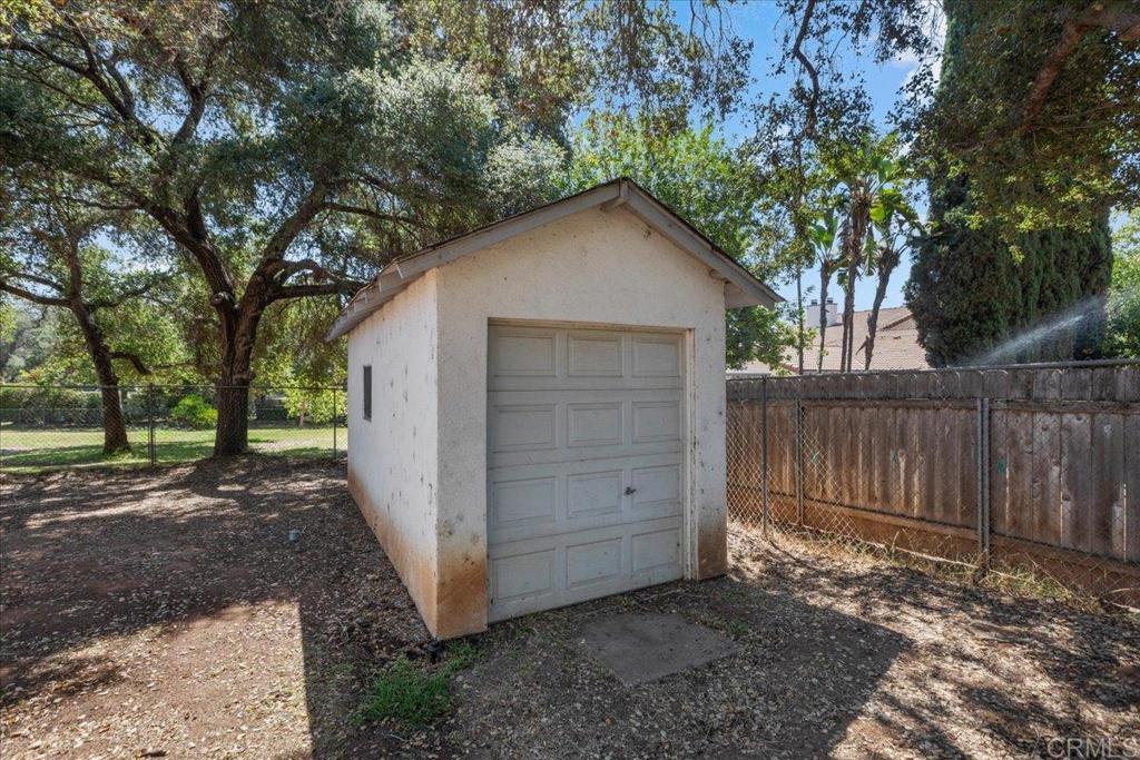 main property photo 48