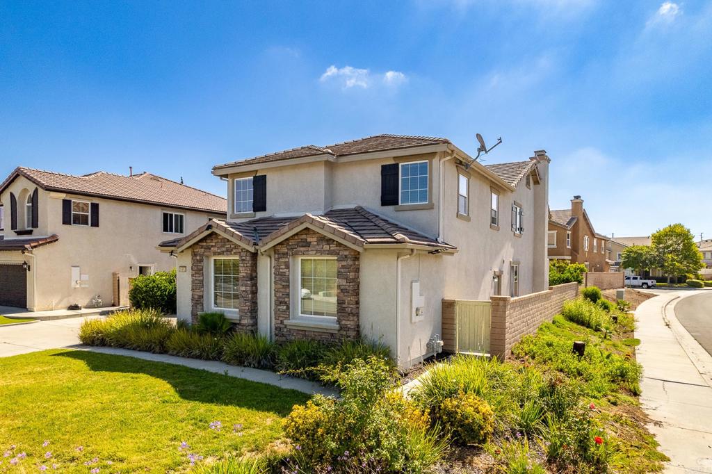 main property photo 47