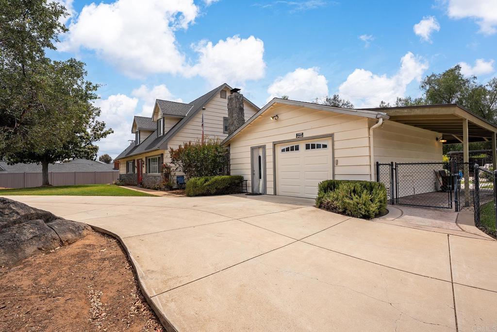 main property photo 50