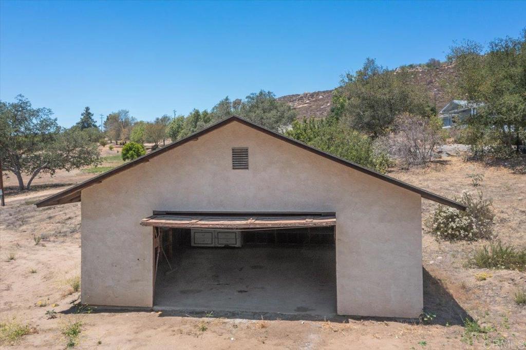 main property photo 51