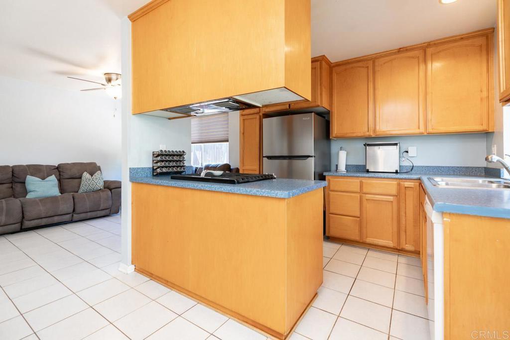 main property photo 7
