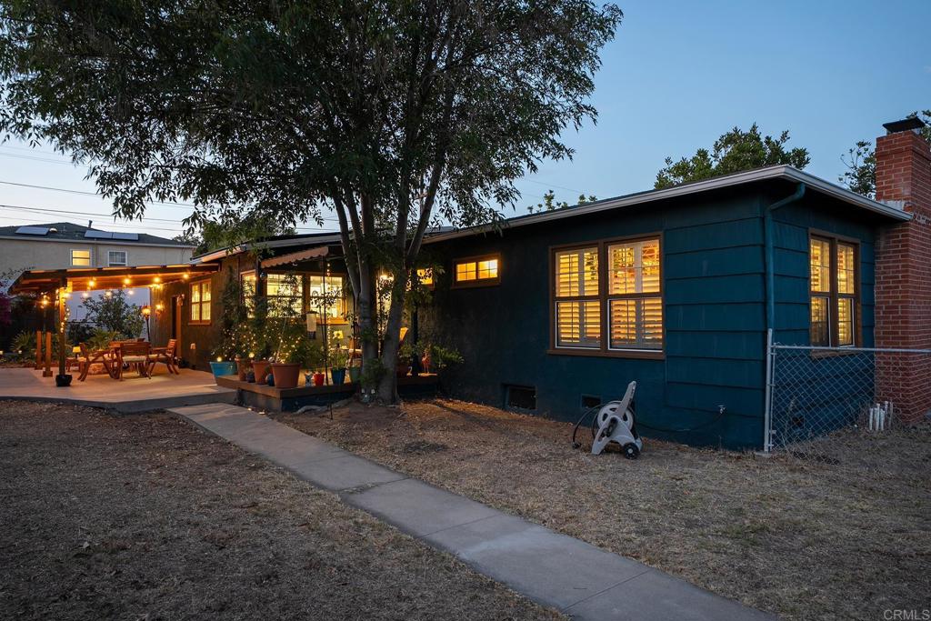 main property photo 36
